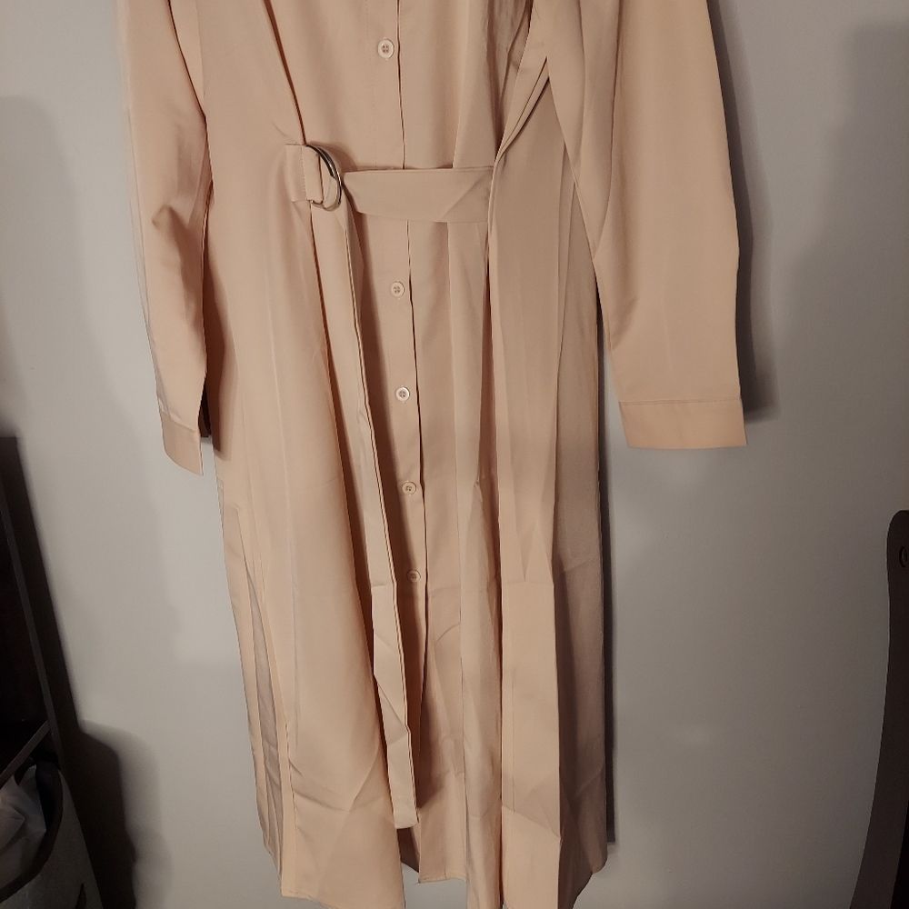 Puff-Sleeve Buckled Midi A-Line Dress - Picture 5 of 10